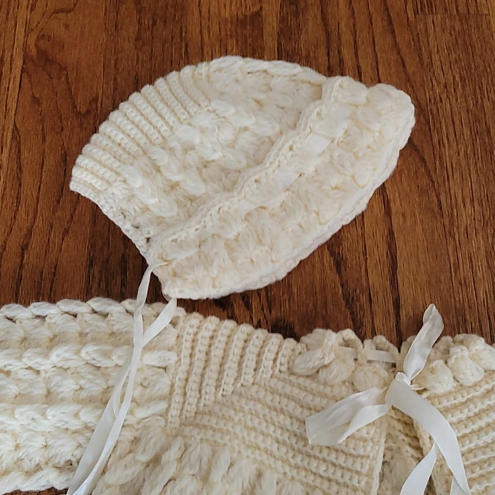 Vintage Handmade Knit Baby Sweater and Bonnet Set - Picture 3 of 11